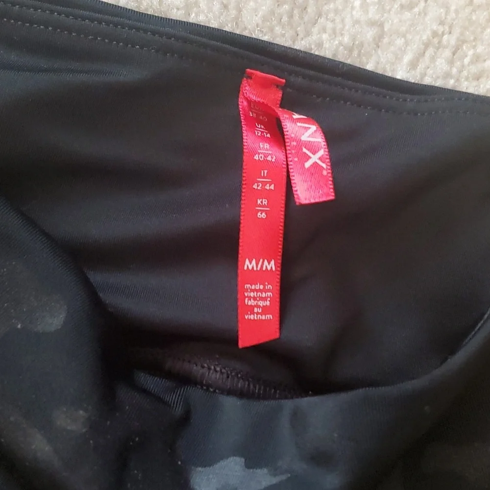 Spanx leggings - Picture 2 of 5